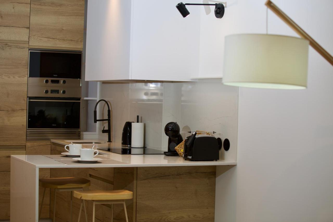 Suite 202 - 1 Bedroom Suite In Amando Perez Suites Ribadeo Eksteriør billede