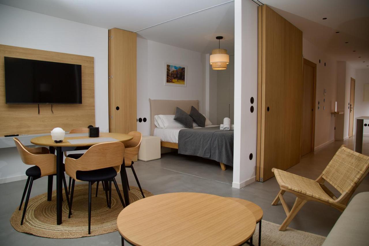 Suite 202 - 1 Bedroom Suite In Amando Perez Suites Ribadeo Eksteriør billede